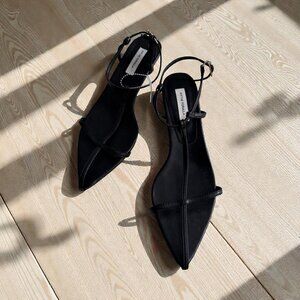 PP THE FORMULA Black Kitten Heel T Strap Sandals Size 38 / US 8 NEW NWOB